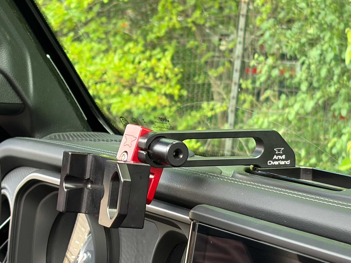 JL/JT Single Base Dash-Bar (2024-2026)